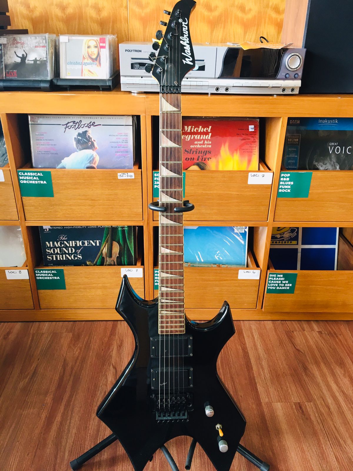 Washburn Guitar